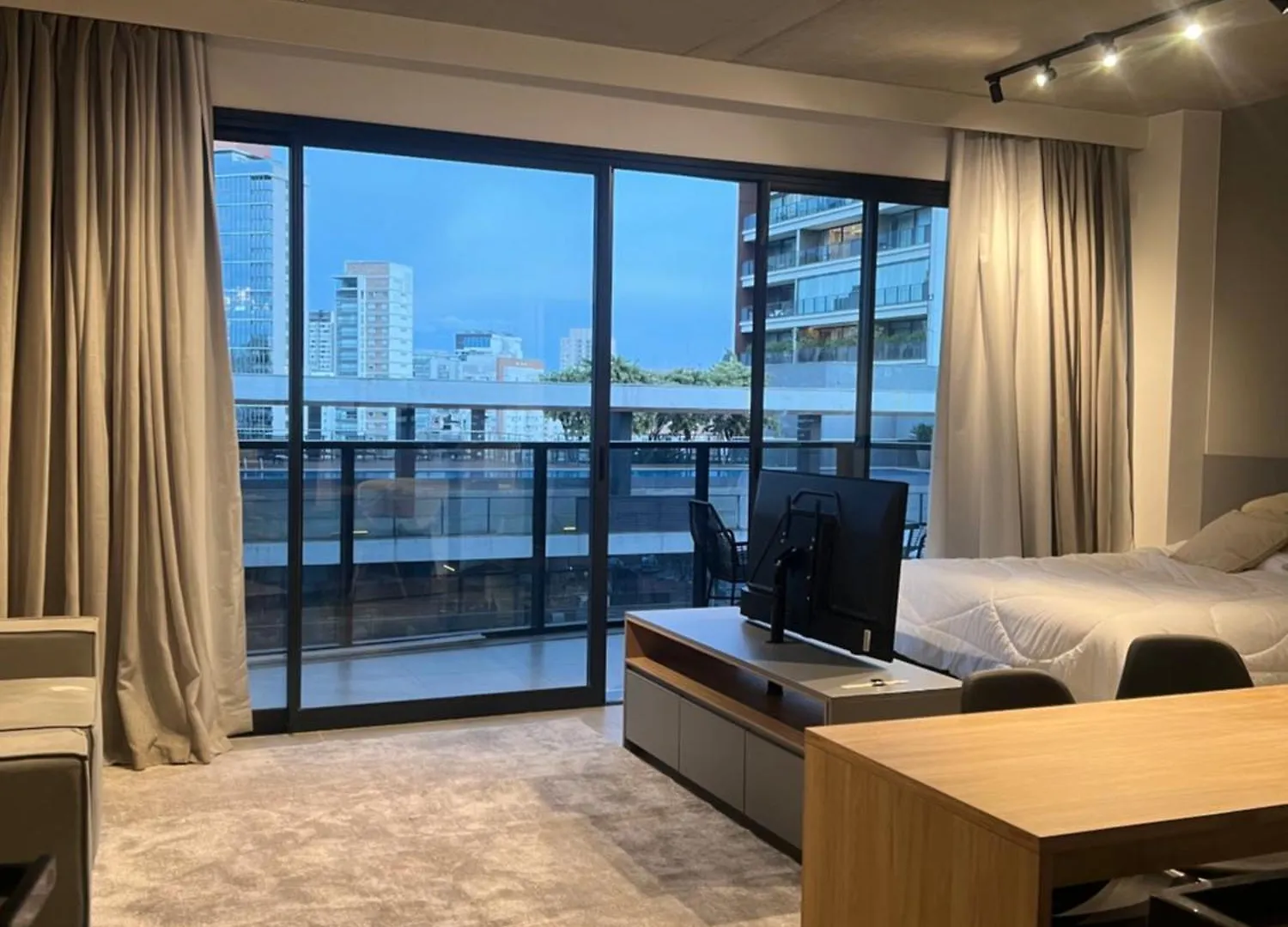 Apartamento Studio No Coracao Do Itaim Sao Paulo 0*,  Brazil